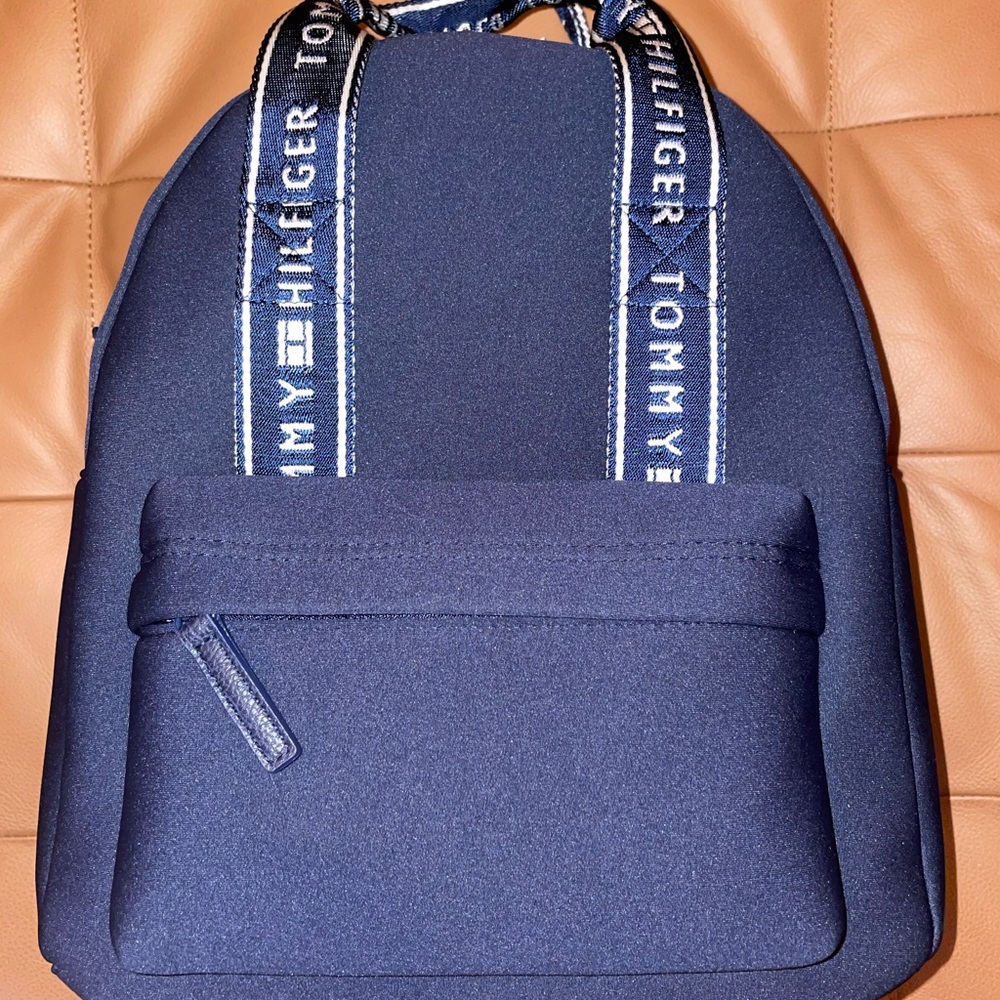 Tommy Hilfiger Backed Navy Blue